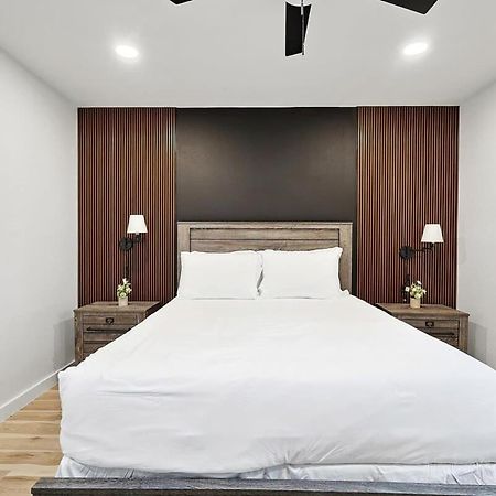 New 2B Townhome Near At&T Global Life 6Flag Arlington Eksteriør bilde