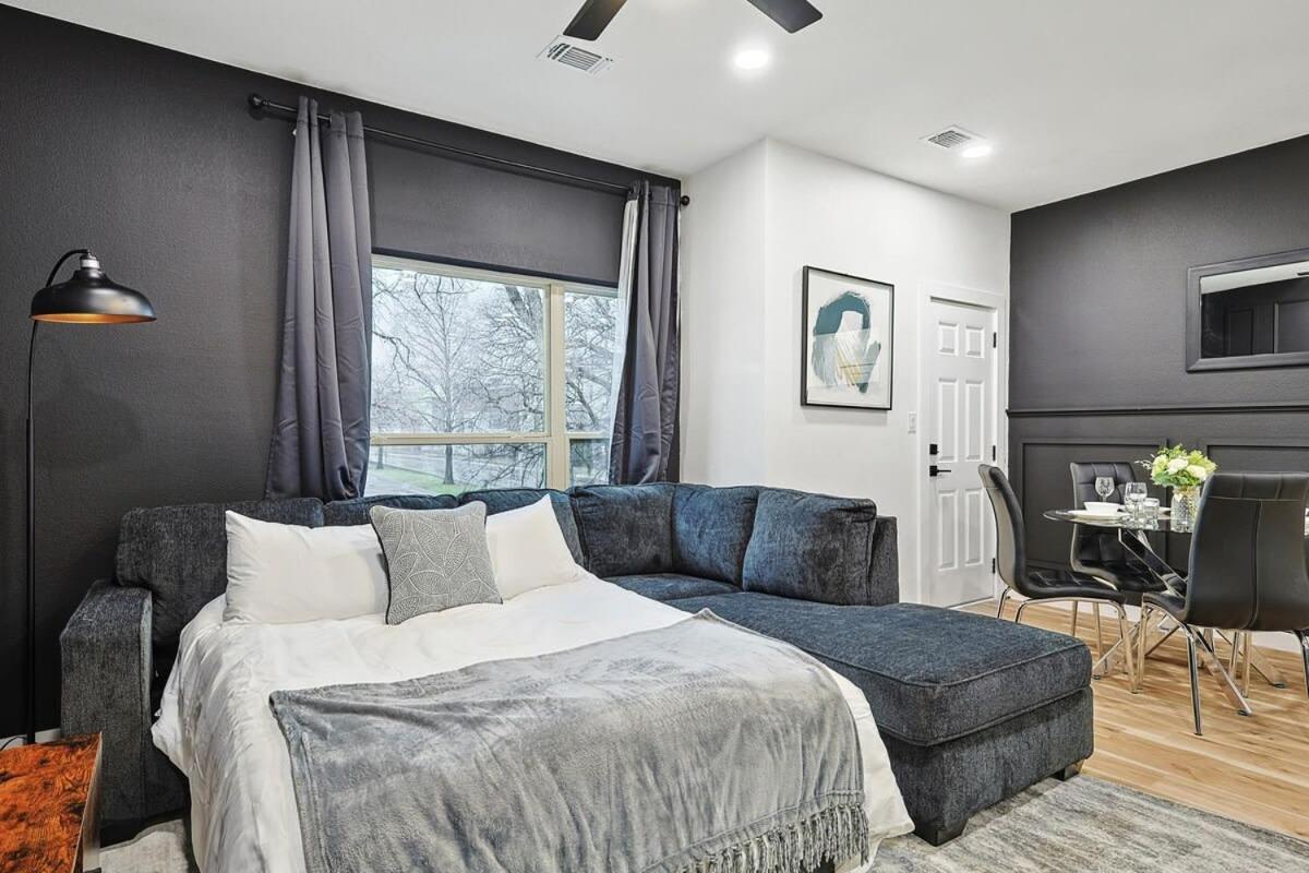 New 2B Townhome Near At&T Global Life 6Flag Arlington Eksteriør bilde